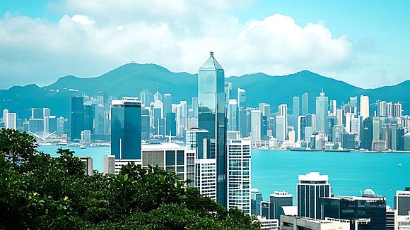 香港传真 | 长实一波未平一波又起 “港人首置盘”遭联署调查