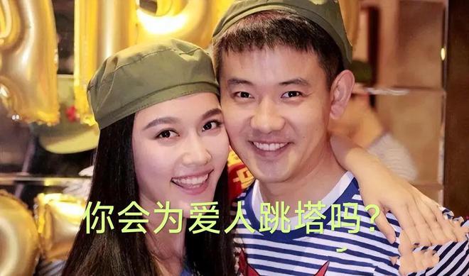 45岁任重宠妻又宠女，娃穿4700块裙子学走路，孙骁骁背38万爱马仕_45岁任重宠妻又宠女，娃穿4700块裙子学走路，孙骁骁背38万爱马仕_