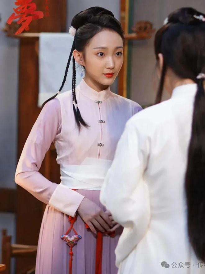 古装剧丫鬟发型_古装剧的丫鬟_