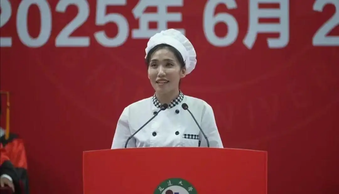 延边大学食堂阿姨的毕业致辞，听哭全网​