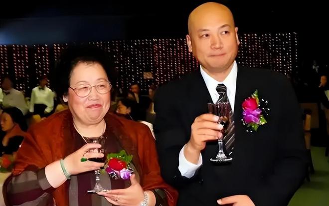 唐僧拿枪_唐僧打碎了什么_