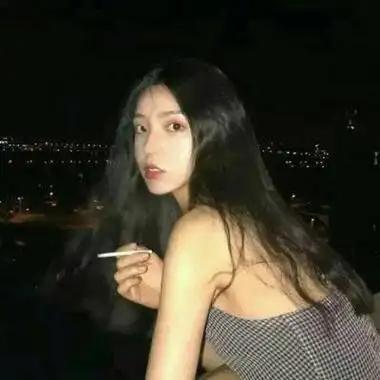 抽烟惹女孩生气道歉书__女孩抽烟被发现该怎么道歉