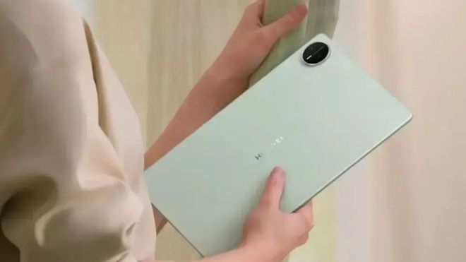 _4699华为Pura80预售开启，丝绒小直屏_4699华为Pura80预售开启，丝绒小直屏