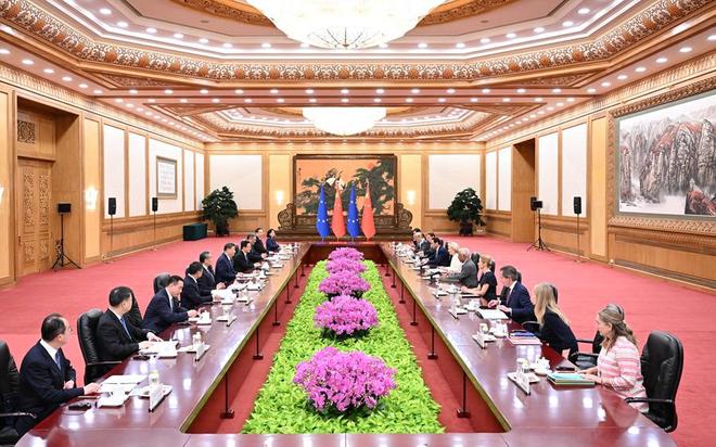 习近平会见欧洲理事会主席科斯塔、欧盟委员会主席冯德莱恩