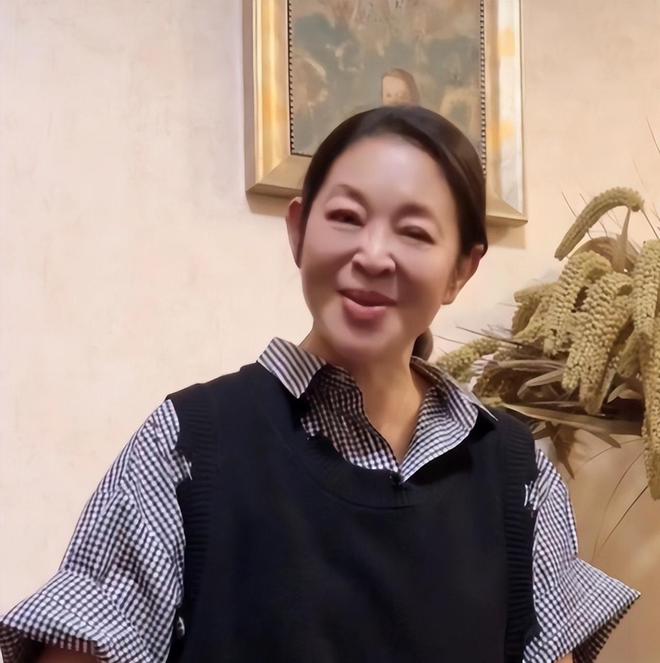 《生万物》“丑娘”迟蓬，用高超演技，打了多少内娱明星的医美脸__《生万物》“丑娘”迟蓬，用高超演技，打了多少内娱明星的医美脸