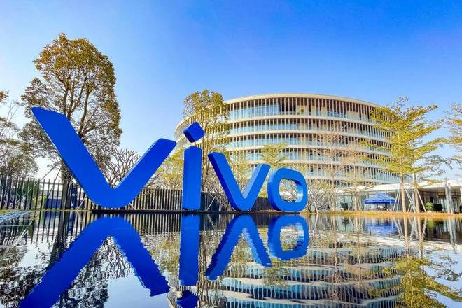 vivo“渡劫”，要硬刚苹果？__vivo“渡劫”，要硬刚苹果？
