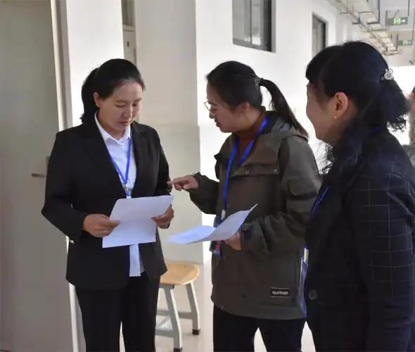 大学生毕业创业项目县城__广东省高校管事岗位工资标准