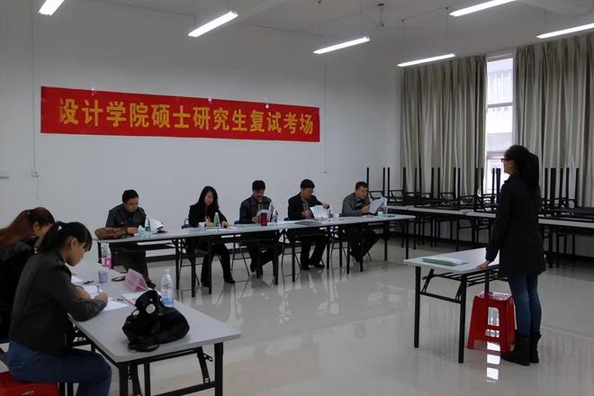 _“真理越辩越明”？去年复试上和教授杠上的女生，今年再怼被淘汰_“真理越辩越明”？去年复试上和教授杠上的女生，今年再怼被淘汰