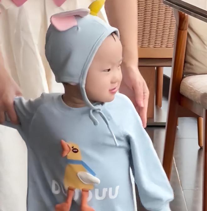 爱笑会议室肖旭张一鸣近况__黄子韬耍大牌惹怒黄渤王思聪