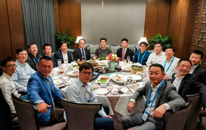 王兴和刘强东__刘强东外卖