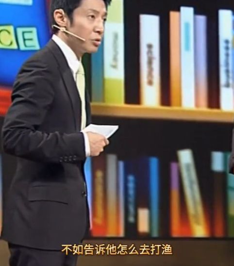 赵露思成节目组的“背锅侠”了？理想多美好，就有多残酷_赵露思成节目组的“背锅侠”了？理想多美好，就有多残酷_