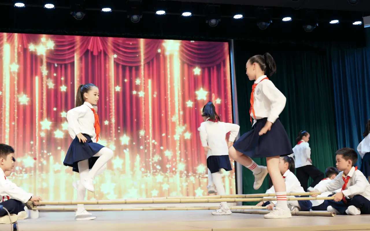 激活课间能量 余杭以“微改革”撬动学生“大健康”_激活课间能量 余杭以“微改革”撬动学生“大健康”_