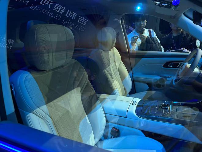_吉利新7座suv_吉利帝豪7座suv报价表