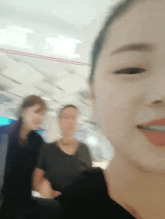 _赵丽颖好害羞_赵丽颖骂杨幂是真的