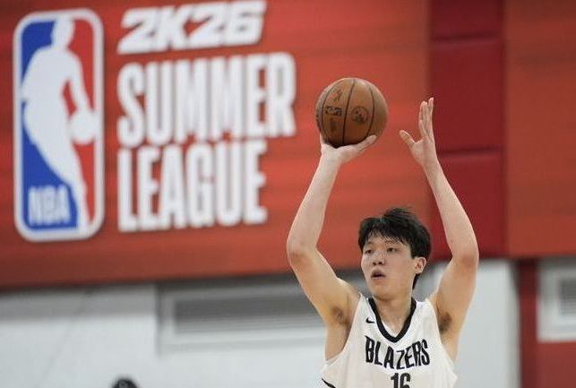 篮协官宣：同意杨瀚森不参加男篮亚洲杯 将参加8月开拓者短训营_篮协官宣：同意杨瀚森不参加男篮亚洲杯 将参加8月开拓者短训营_