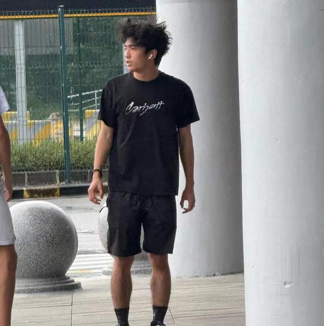 谢霆锋父子俩__谢霆锋父子合体上节目