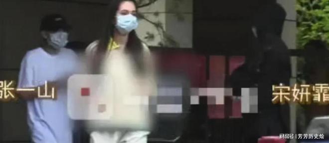 32岁张一山终究走上文章的老路，一步错步步错，3处爆雷风评被害__32岁张一山终究走上文章的老路，一步错步步错，3处爆雷风评被害