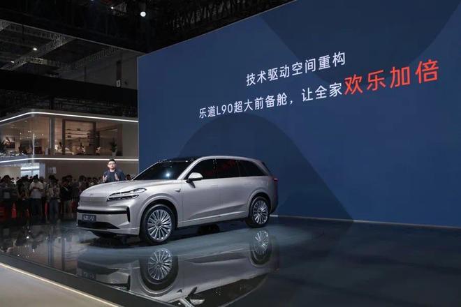 上海车展豪车__去上海车展短驳车