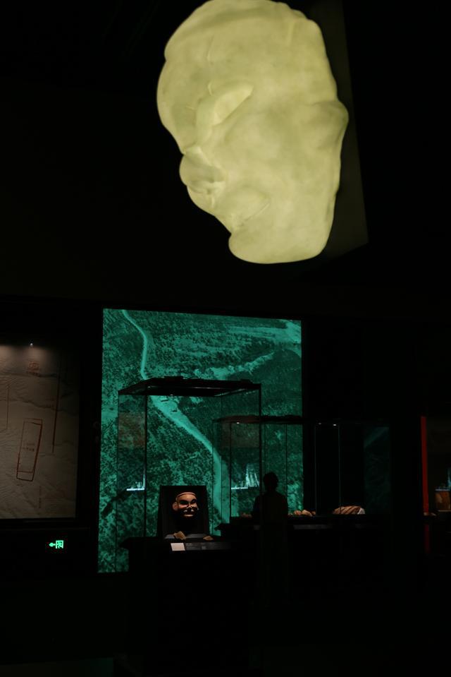 红山文化古国为何被称为中华文化的“直根系”？“龙腾中国”特展作答_红山文化古国为何被称为中华文化的“直根系”？“龙腾中国”特展作答_