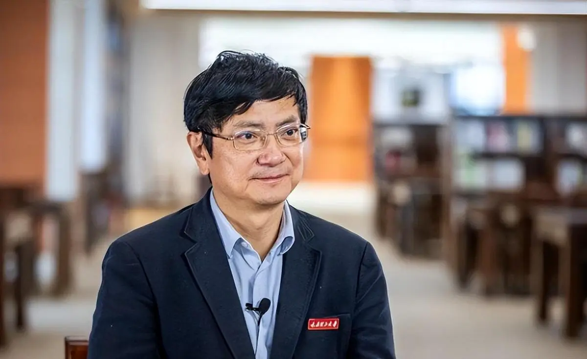 _贵州财经大学高数大一_大一未来五年职业规划