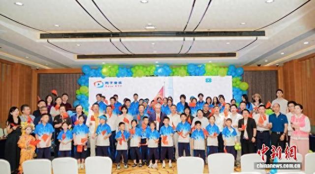 2025年国际潮青文化寻根公益夏令营在深圳开营