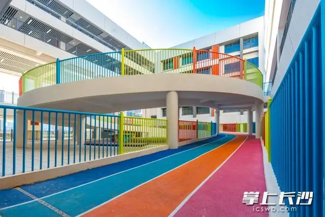 沙岭实验中学在哪_经开区沙岭子实验小学_