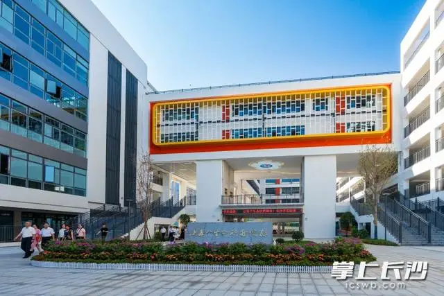 经开区沙岭子实验小学_沙岭实验中学在哪_
