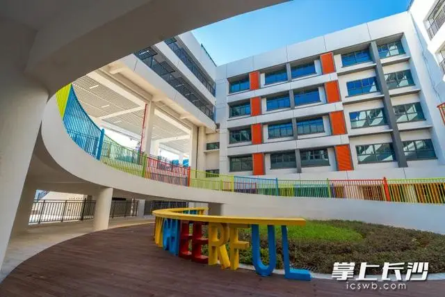 _沙岭实验中学在哪_经开区沙岭子实验小学