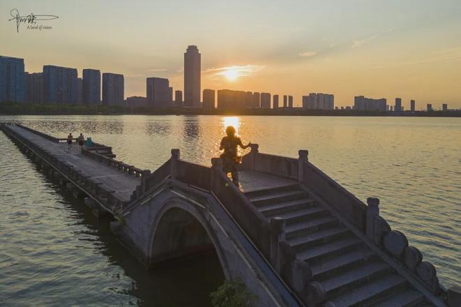绍兴风景_绍兴最好的湖景房_