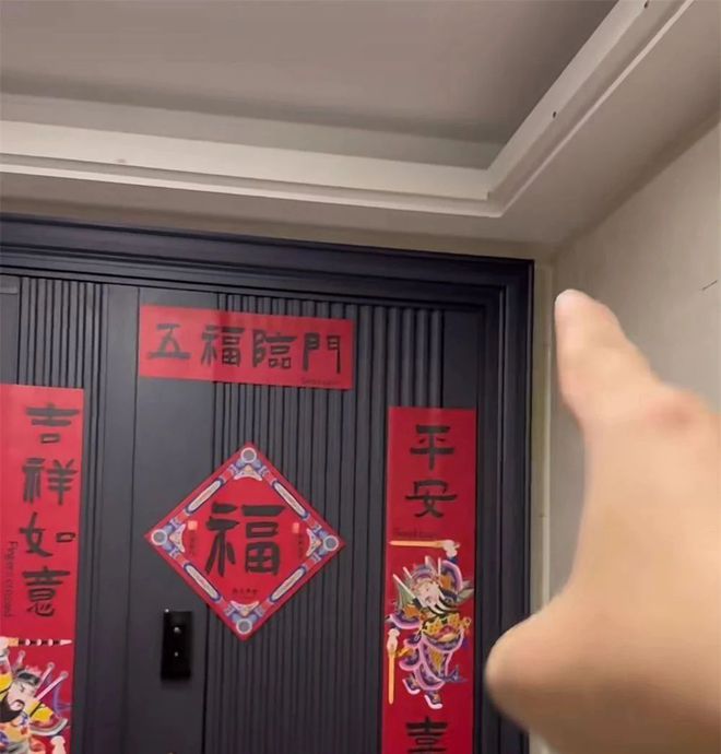 讨要装修款堵门犯法吗_新涨绿添浣葛处_