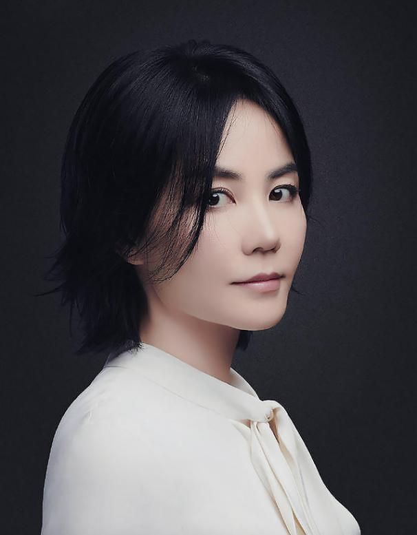 讽刺妇芝王菲愚柏事实的句子__讽刺妇芝王菲愚柏事实的诗句