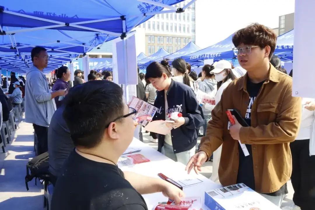 沧州师范学院有留学生吗_沧州师范学院校讯_