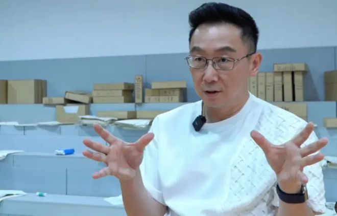 陆川胡玫及作品横扫金扫帚奖，王俊凯躲过一劫，肖战射雕提前躺枪_陆川胡玫及作品横扫金扫帚奖，王俊凯躲过一劫，肖战射雕提前躺枪_
