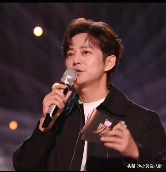 救命呀！阿云嘎秒了陈楚生却还是揭榜失败，林志炫成了最大的笑话_救命呀！阿云嘎秒了陈楚生却还是揭榜失败，林志炫成了最大的笑话_