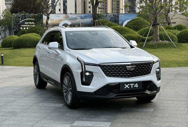 一口价15.99万起/交互升级 新款凯迪拉克XT4上市