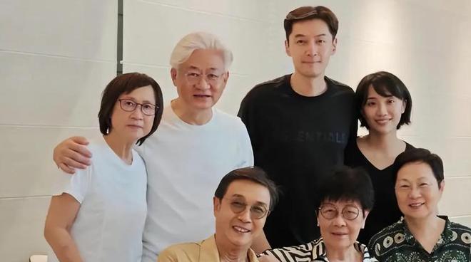 胡歌流泪图片__胡歌哭的照片