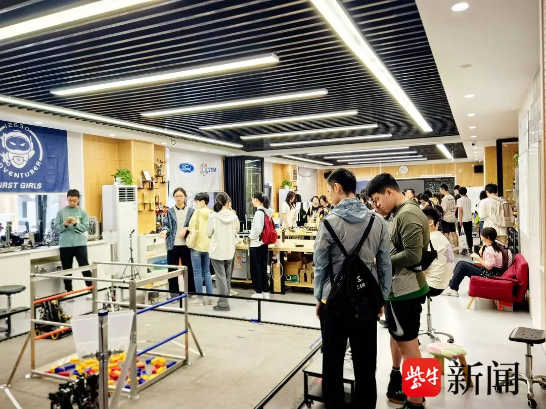 _学生家长直呼“这趟太值了”！南师附中IB课程体验开放日解锁多元学习新体验_学生家长直呼“这趟太值了”！南师附中IB课程体验开放日解锁多元学习新体验