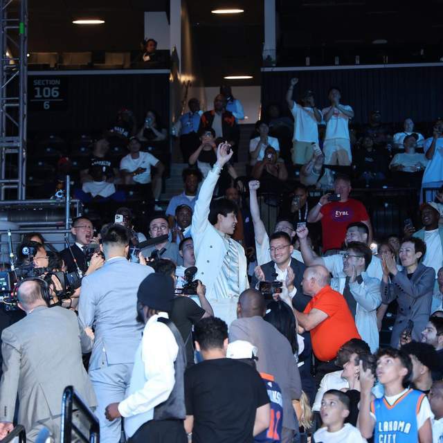 杨瀚森：很喜欢20岁的生日礼物，没辜负19岁的自己，你好NBA！__杨瀚森：很喜欢20岁的生日礼物，没辜负19岁的自己，你好NBA！