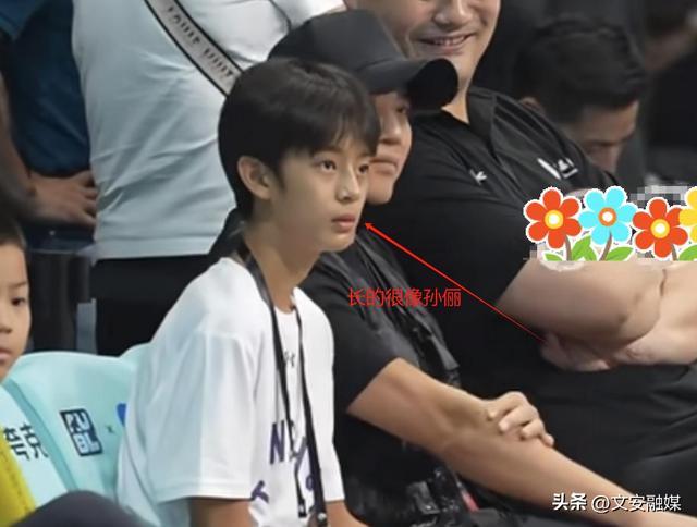 邓超孙俪亲子照__邓超孙俪一家四口视频