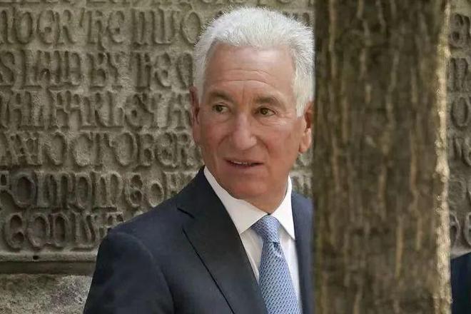 法国外交政策_法国外交部发言_