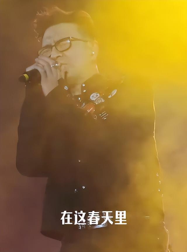章子怡点评伊能静_章子怡评论汪峰_