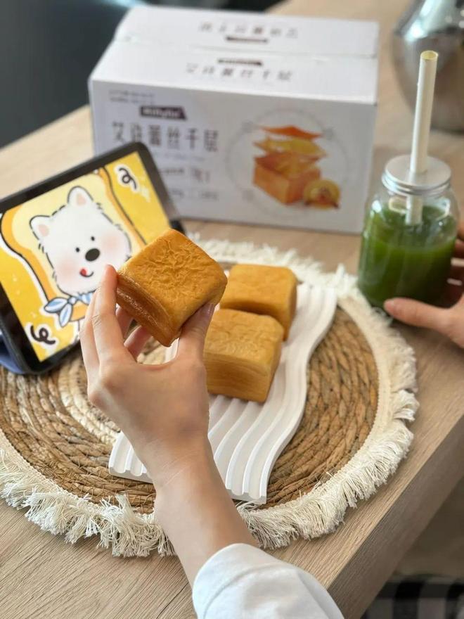 _有哪些「小贵，但你一直回购」的零食？我先来几个_有哪些「小贵，但你一直回购」的零食？我先来几个