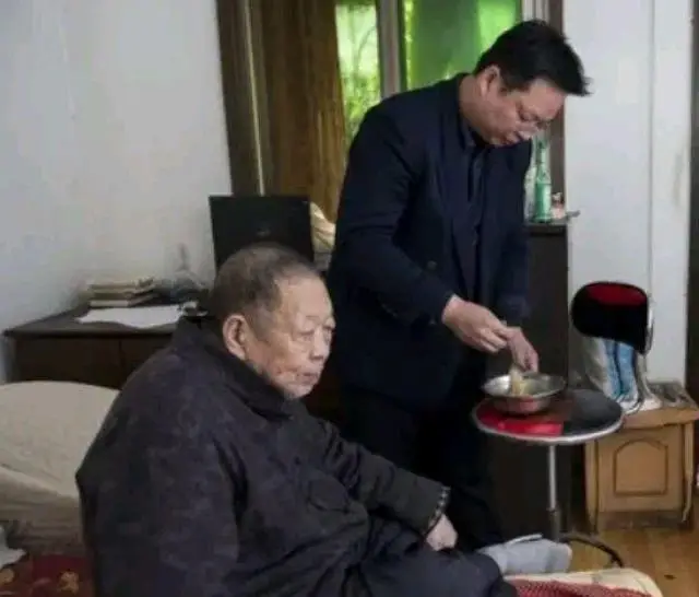 清华保安逆袭__保安考上清华大学的故事