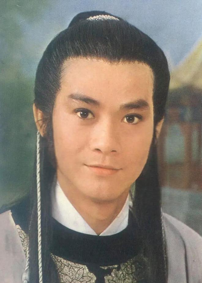 _范冰冰艳照遭疯传_父亲害儿子有报应吗
