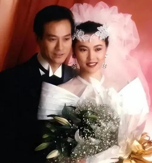 父亲害儿子有报应吗_范冰冰艳照遭疯传_
