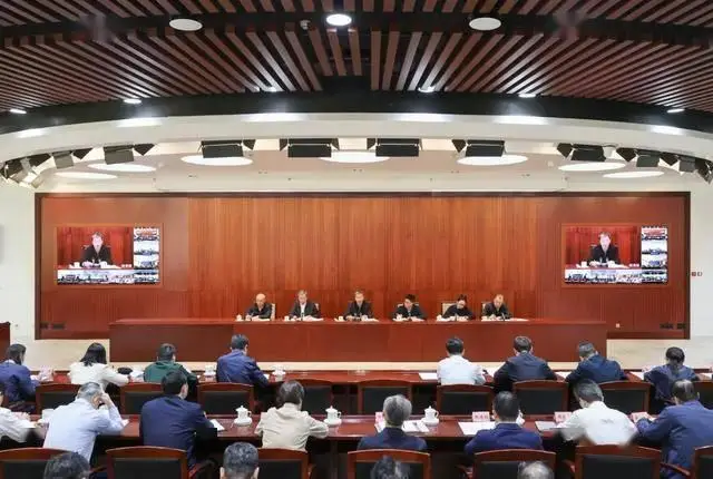 关于召开高考工作会议的通知__2021年高考工作会议