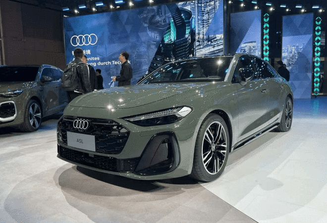 2025上海车展观察：智驾“刹车”，合资“加速”