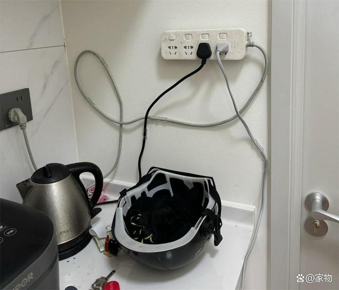厨房墙壁涂料_厨房用什么涂料好看耐脏_