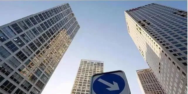 _2025年房价真会一夜大反转？刚笑出声竟被市场连扇三记耳光！_2025年房价真会一夜大反转？刚笑出声竟被市场连扇三记耳光！