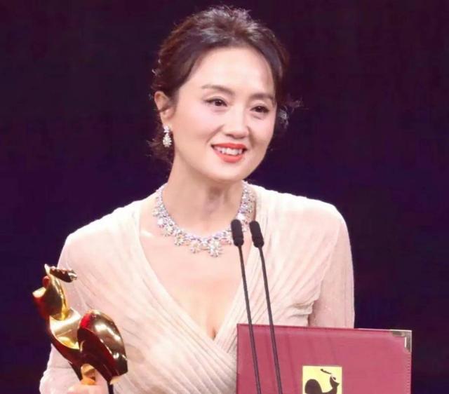 吃相难看！朱媛媛去世仅10天，反感的事不断发生，网友：消停点吧_吃相难看！朱媛媛去世仅10天，反感的事不断发生，网友：消停点吧_